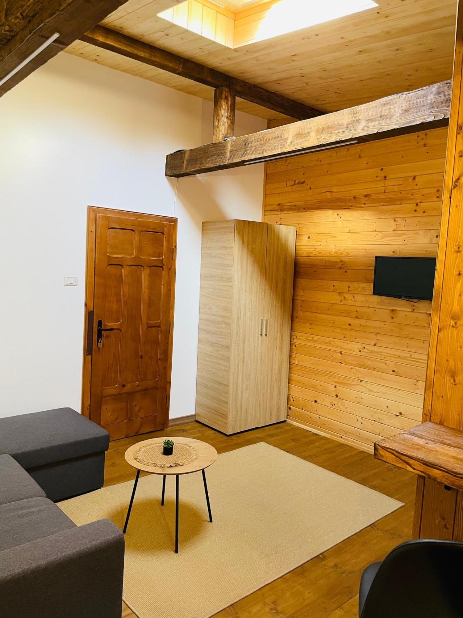 Pensiunea Ioana Borşa 部屋 写真
